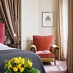 Hotel La Tremoille Paříž