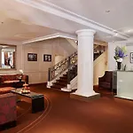 La Tremoille Hotel 3*