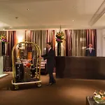 Hotel La Tremoille Paříž