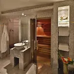Hotel La Tremoille