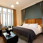 La Tremoille Hotel Paříž