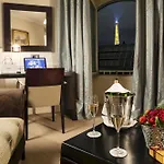 Hotel La Tremoille Paříž