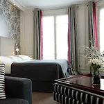 La Tremoille 3*