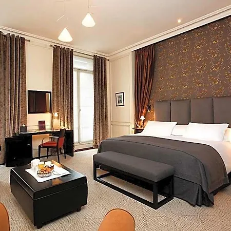La Tremoille Hotel 3*