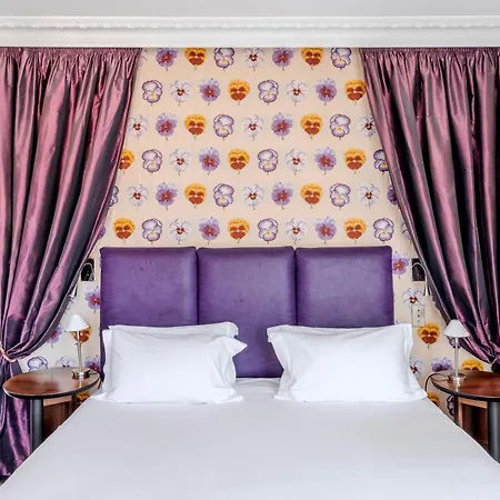 La Tremoille Hotel 3*