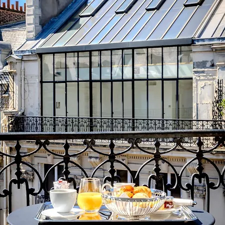 La Tremoille Hotel