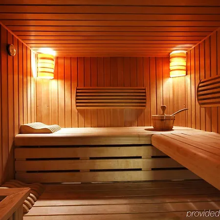 La Tremoille Hotel 3*