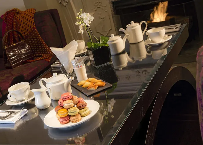 La Tremoille Hotel 3*